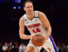 半岛体育娱乐-12月19号亚特兰大vs萨勒尼塔纳