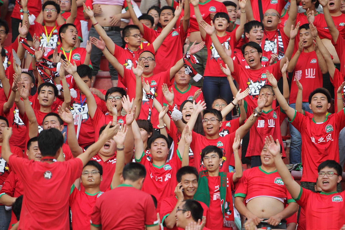 半岛体育下载-战鹰216赢得小女孩是谁